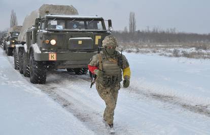 Separatisti u Ukrajini tvrde da su napadnuti, vojska odbacuje optužbe, okrivljuje pobunjenike