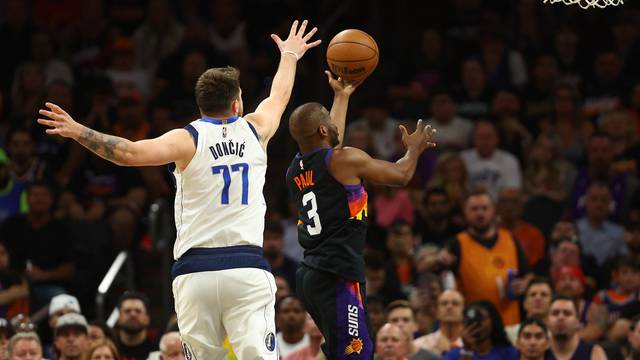 NBA: Playoffs-Dallas Mavericks at Phoenix Suns