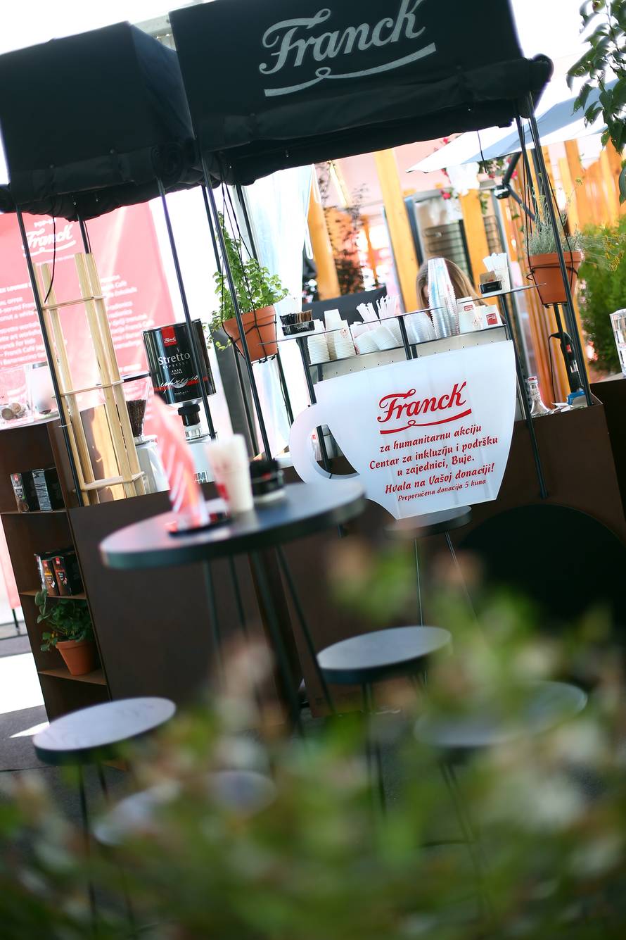 Ovoga ljeta osvježite se uz ledeni Franck Café cappuccino