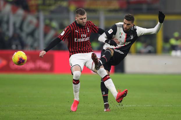 AC Milan v Juventus - Coppa Italia - Semi Final - First Leg - Giuseppe Meazza