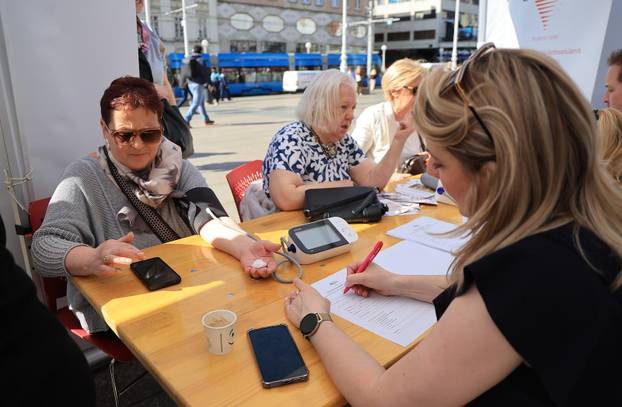 Zagreb: Obilježavanje Svjetskog dana zdravlja na Trgu bana Josipa Jelačića