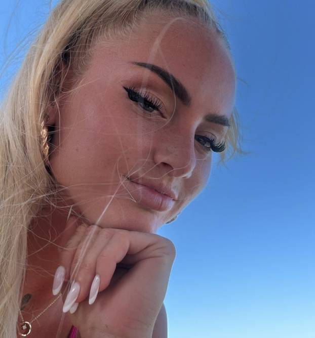 FOTO Alisha Lehmann 'zapalila' Oktoberfest; jedan detalj sve je otkrio o ljubavnom statusu...