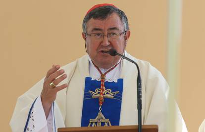 Kardinal Puljić završio u bolnici