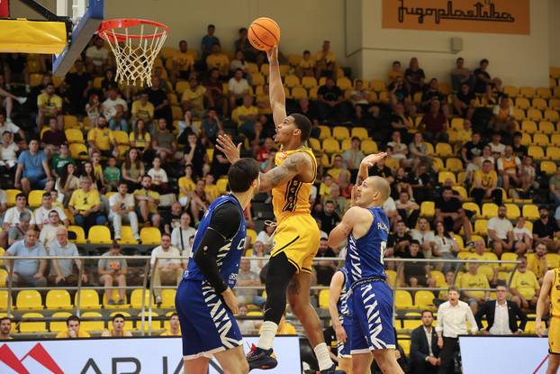 Split: Druga utakmica polufinala doigravanja za ko&scaron;arka&scaron;kog prvaka Hrvatske: KK Split - KK Cibona