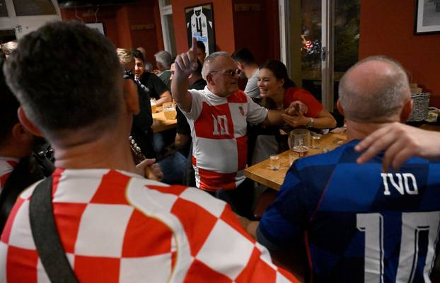 Hrvatski navijači u Pragu dan prije utakmice