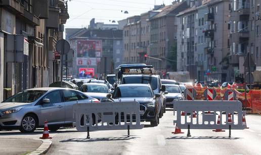 FOTO KAOS Zatvara se klju&ccaron;no raskri&zcaron;je blizu centra Zagreba! Evo kojim pravcima se kretati