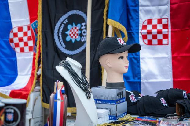 Atmosfera u Vukovaru uoči koncerta Marka Perkovića Thompsona