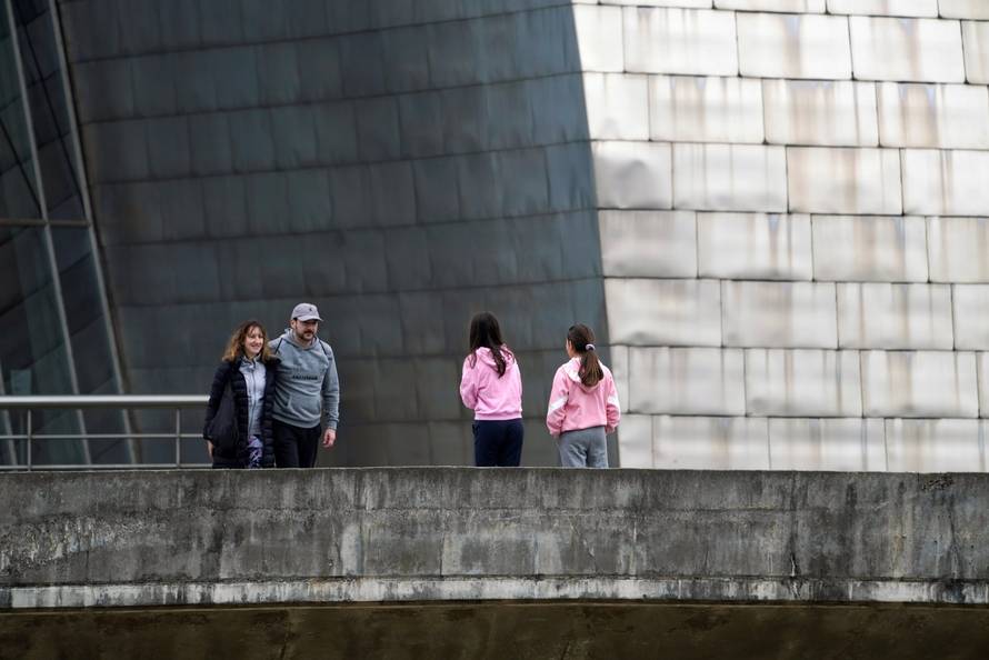 Outbreak of the coronavirus disease (COVID-19) in Bilbao