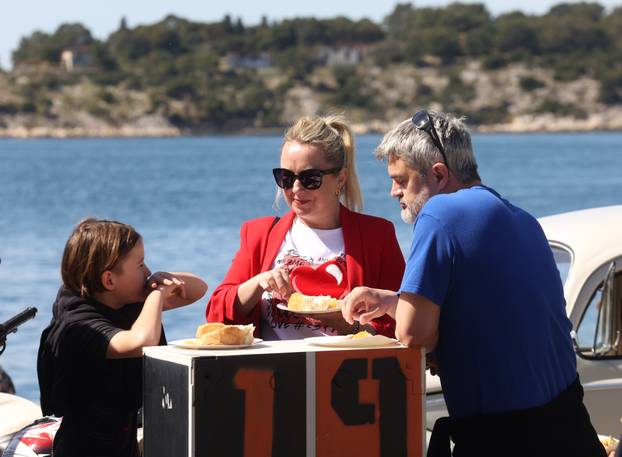 Šibenik: Podjela hrane na uskršnji ponedjeljak