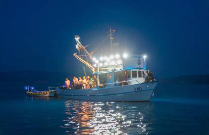 Ne propustite 26.08. besplatnu panoramsku vožnju brodom crikveničkim akvatorijem