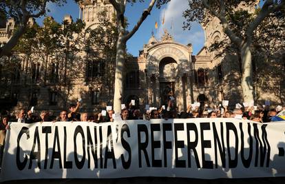 Madrid: Nema referenduma, Barcelona: Ima, održat će se!