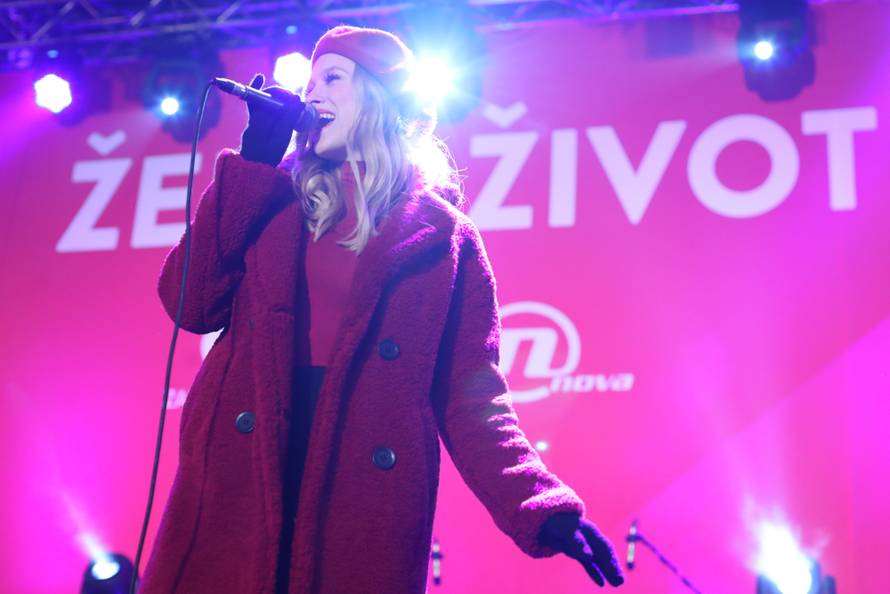 Zagreb: 13. humanitarni boÅ¾iÄni koncert Å½elim Å¾ivot