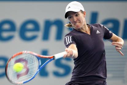 WTA Brisbane: K. Clijsters i Justine Henin u finalu 