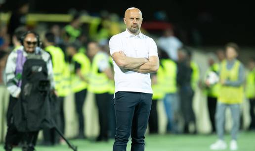 Iznenađenje u Armeniji: Bivši trener Dinama ispao od skoro sedam puta jeftinijeg suparnika