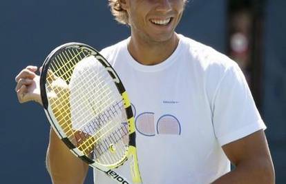 Rafael Nadal želi izgledati kao Federer pa se - ošišao