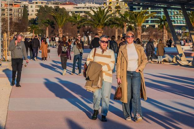 Split: Proljetno poslijepodne na Žnjanu