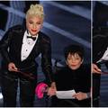 Dirljiva scena s Oscara prošla je ispod radara zbog skandala: Lady Gaga pomogla Lizi Minnelli