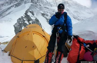 Curica (13) se popela na Mount Everest
