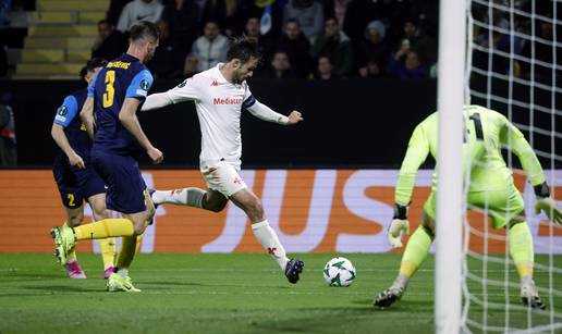 Pongračić skrivio penal protiv Celja, Chelsea razbio Legiju i jednom nogom je u polufinalu