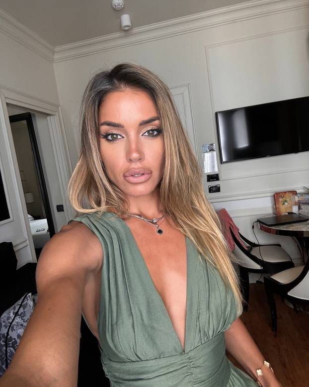 FOTO Presice srpskog kluba su krcate. Nitko ne zna zašto... E da, ovo je glasnogovornica