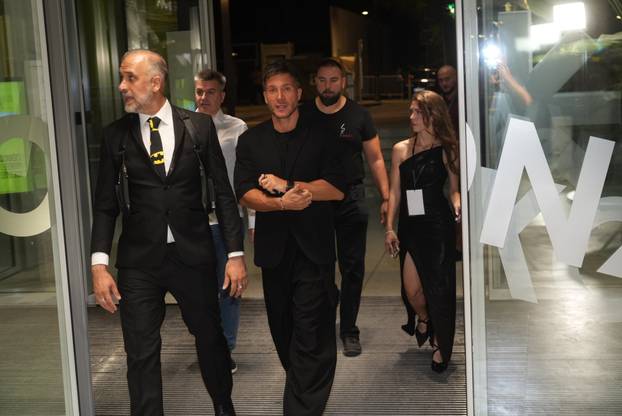 Beograd: Nikolina Vujčić nova je Miss Universe Serbia 2026