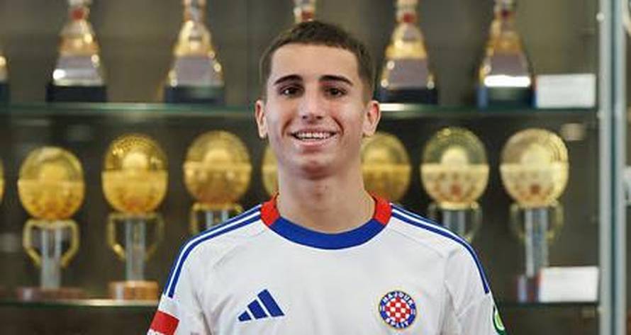 Navijači Hajduka: 'Kako smo krenuli, postat ćemo 'furia'; 'Zašto kad ne igramo Europu?'