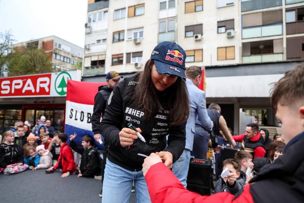 Zagreb: Doček najbolje svjetske slalomašice Zrinke Ljutić u njezinom kvartu Sloboštini