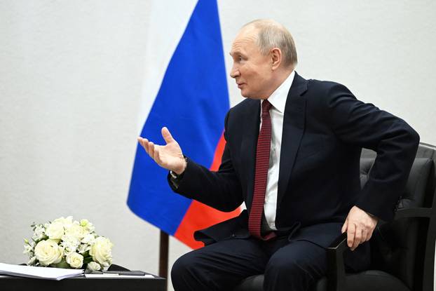 Russian President Vladimir Putin meets with Tajik President Emomali Rakhmon in Kazan