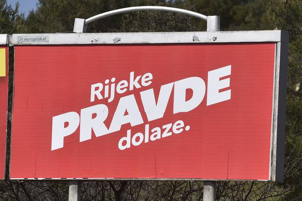 Prvi jumbo plakati Rijeke pravde postavljeni u okolici Šibenika