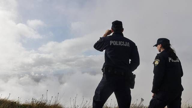 Reportaža Granična policija Korenica