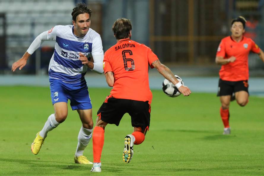 Osijek  i Šibenik susreli se u 8. kolu HNL-a