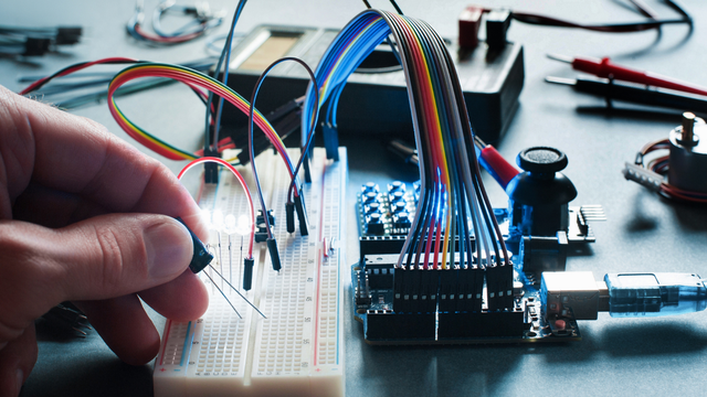 Proizvođači elektronike sve teže pronalaze kvalificirane radnike