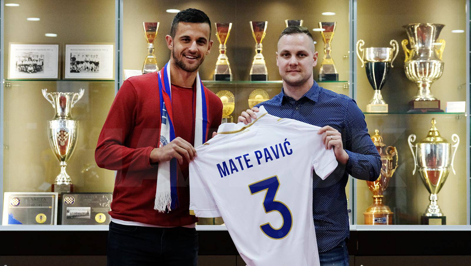 Mate Pavić prvi put u životu na Poljudu, postao član Hajduka...