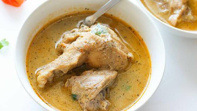 Ljuta afrička juha od piletine