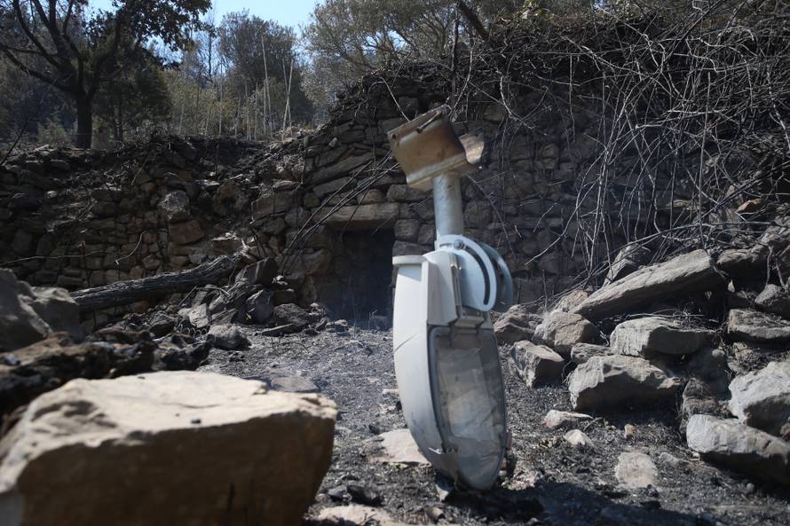 Piloti kanadera: Ovo je majka svih požara, to još nismo vidjeli