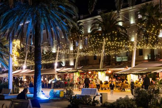 'Ko to more platit! Vodimo vas na sve 'kantune' adventa u Splitu, za svakoga ponešto...