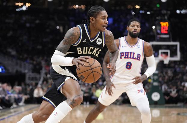 NBA: Philadelphia 76ers at Milwaukee Bucks