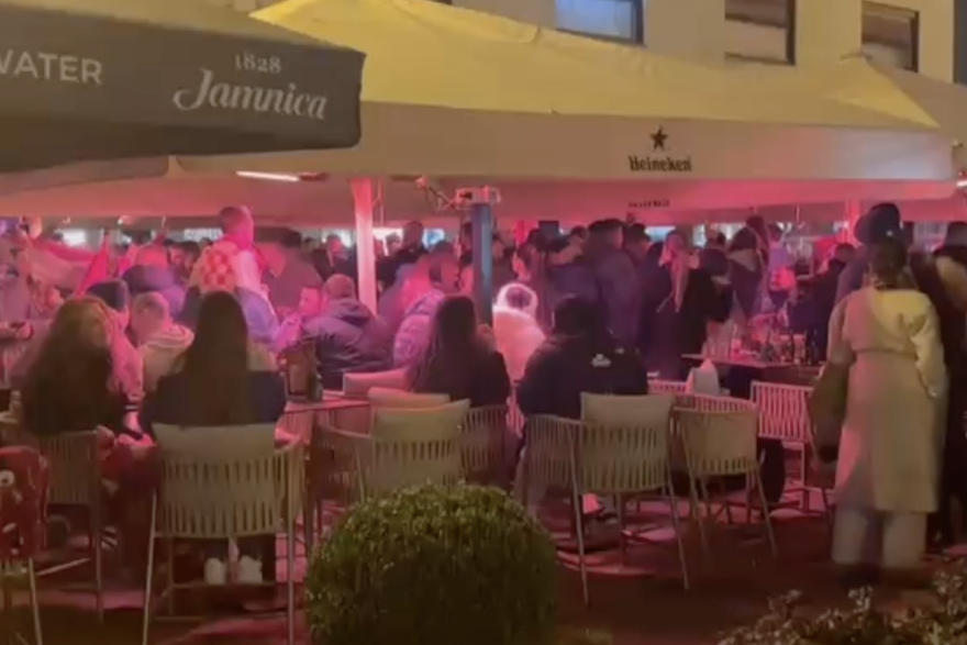 Navija&ccaron;i nakon do&ccaron;eka pjevaju na Cvjetnom