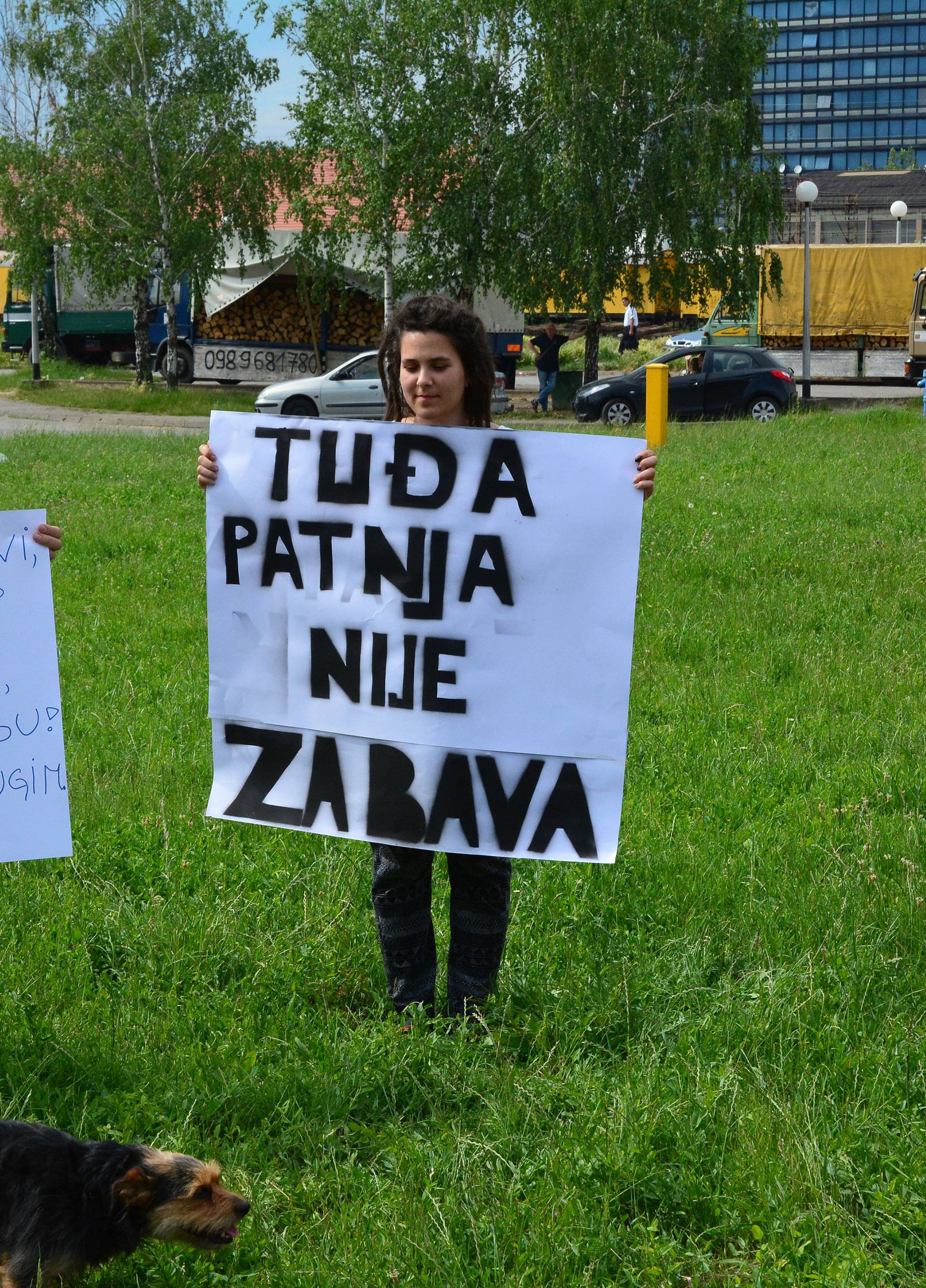 Cirkus u gradu: Prosvjedovali su zbog ugroženih prava deva