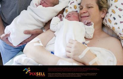 Njemica Sabine je u 11:11 sati 11. studenog rodila blizance