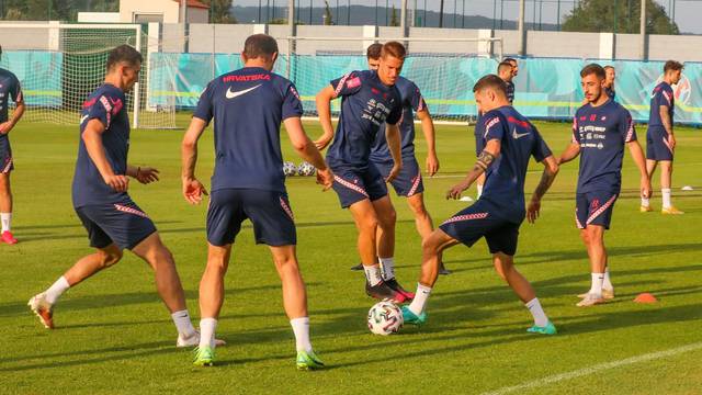 Rovinj: Trening hrvatske nogometne reprezentacije