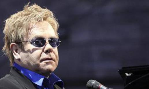 'Elton John je podmukli lažac, lopov i najobičniji plagijator'