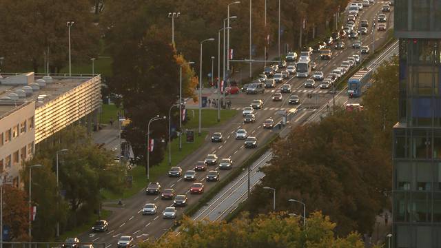 Zagreb: Radovi na sanaciji tramvajskog kolosijeka na križanju Savske i Ulice grada Vukovara