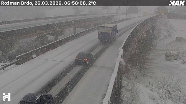 FOTO SNIJEG ZAMEO CESTU Evo kako izgleda A6 Zagreb - Rijeka