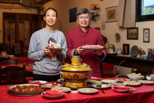 Zagreb: Kineski restoran i čajana Jing Yuan Teahouse u Gajnicama