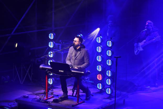 Pula: Pula veselo dočekala Novu 2025. godinu