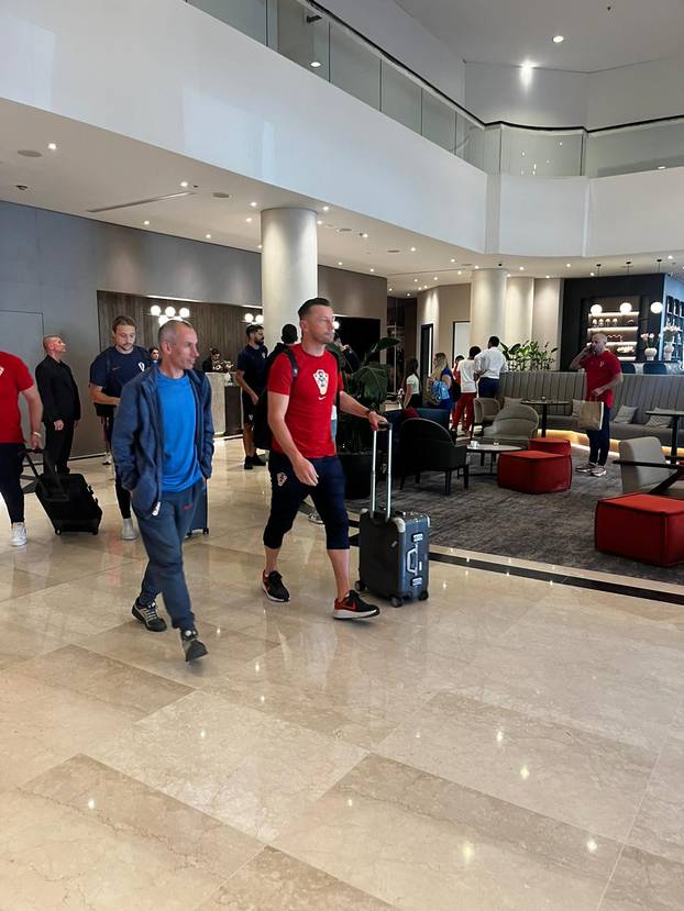 VIDEO Pogledajte susret Luke Modrića i policajca u Sheratonu