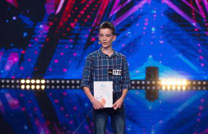 Andrej (13) sa svojom poezijom osvojio publiku 'Supertalenta'. Žiri: 'Ovo je bilo pregenijalno...'