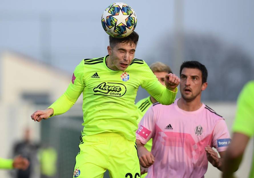 Sammir zabio golčinu Dinamu, Olmo sve promatrao sa zidića