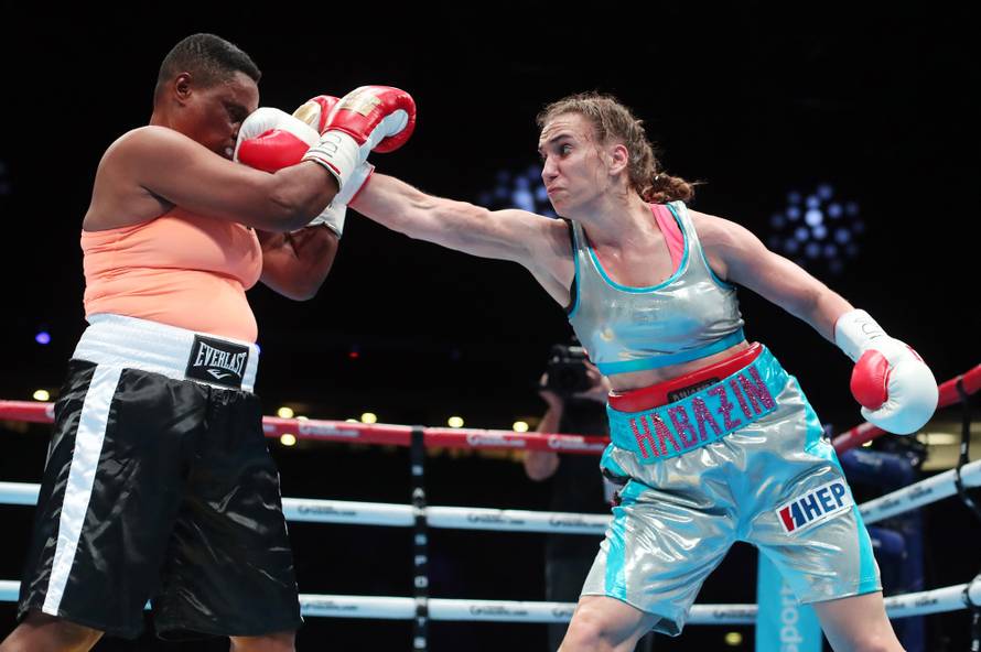 Kakav meč! Hrgović nokautirao Mansoura i postao WBC prvak!